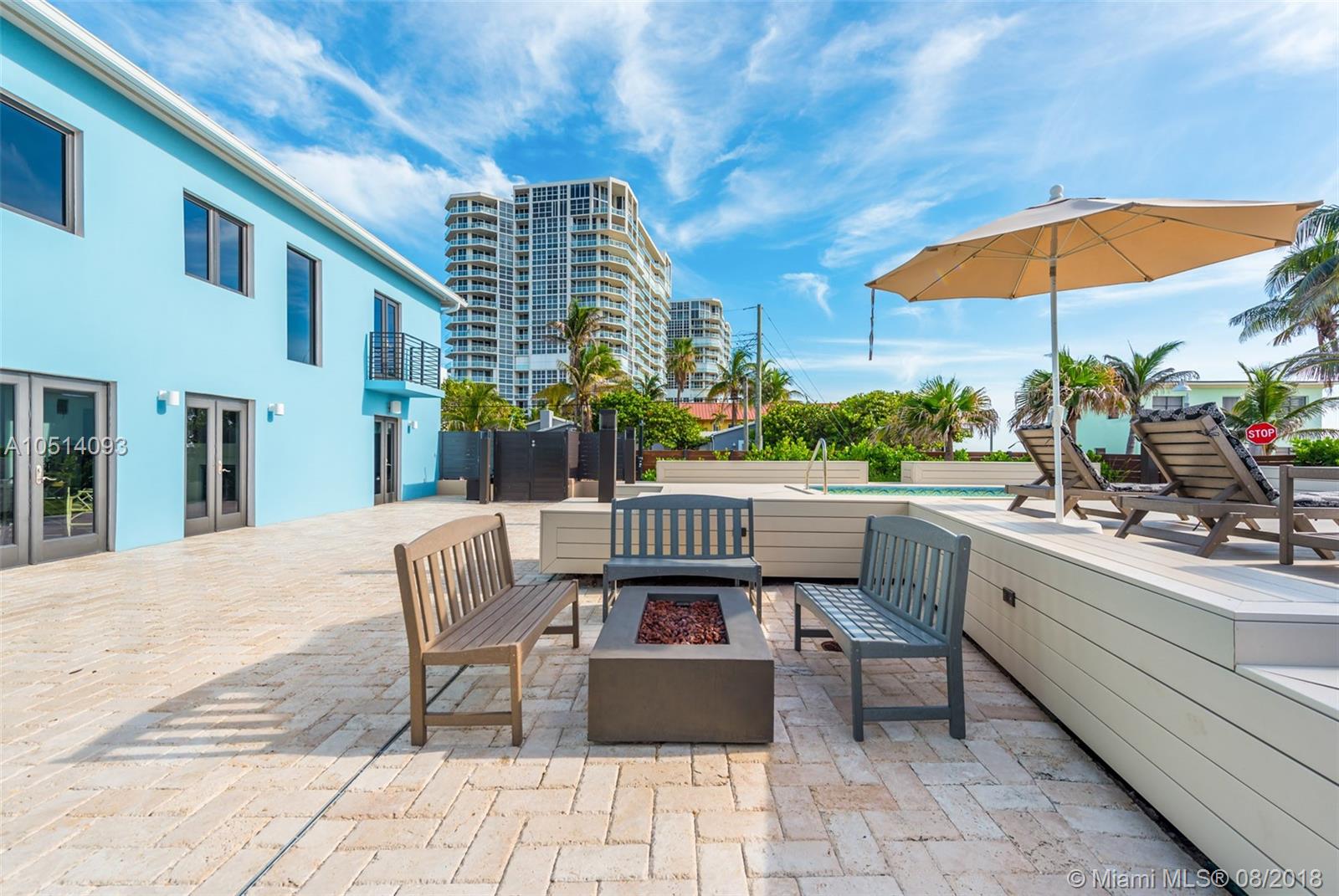 HOLLYWOOD CENTRAL REACH - Residential