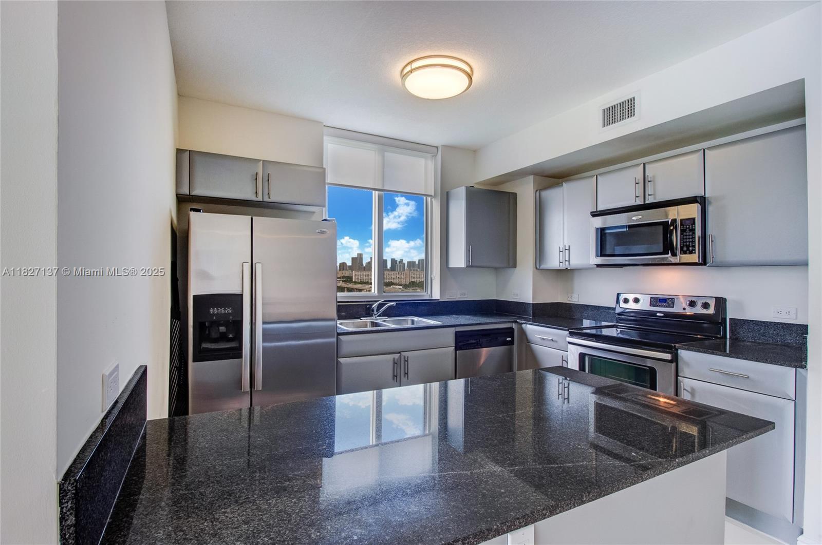 TERRAZAS RIVERPARK VILLAG - Residential Lease