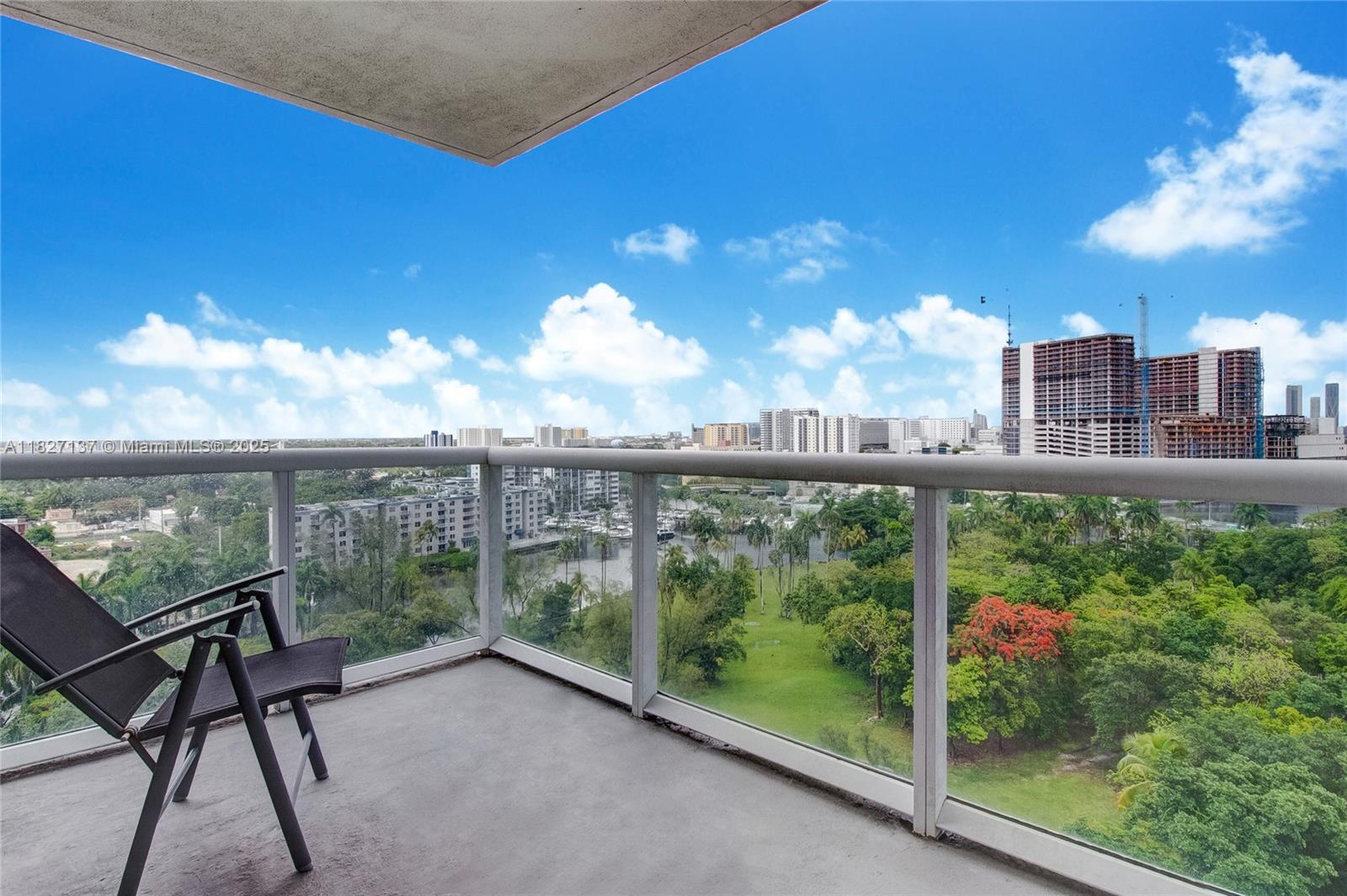 TERRAZAS RIVERPARK VILLAG - Residential Lease