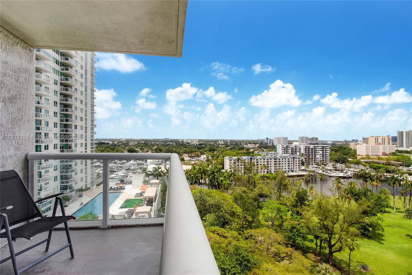 TERRAZAS RIVERPARK VILLAG - Residential Lease