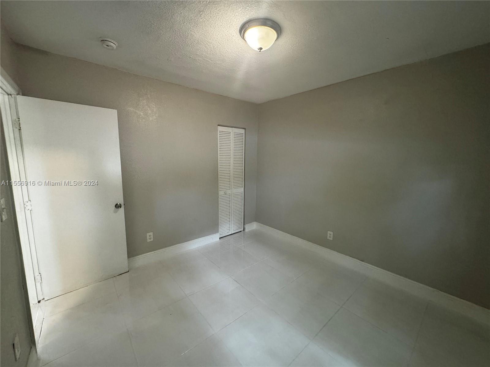 MAGNOLIA SUB - Residential Lease
