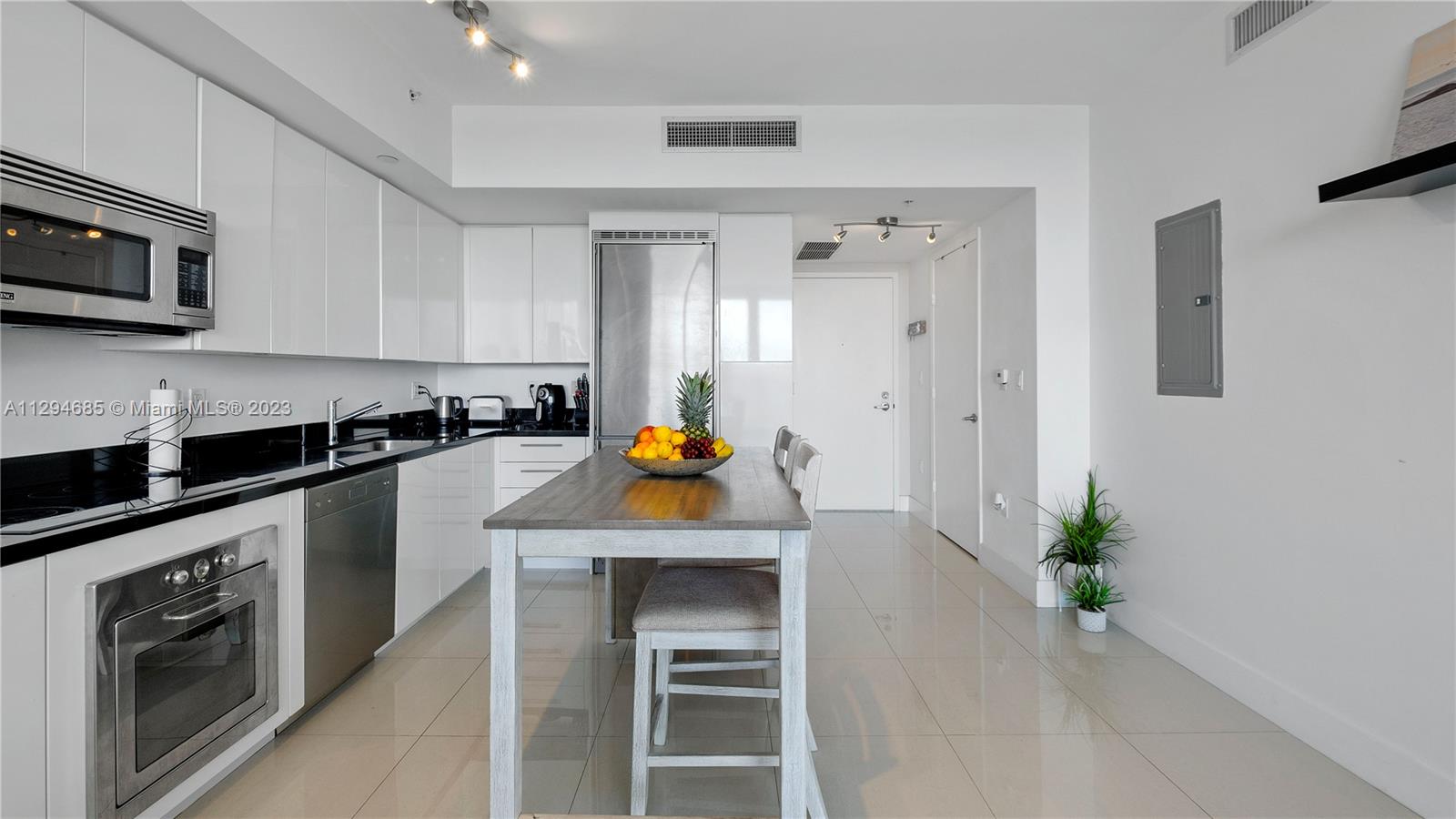 MINT CONDO - Residential Lease