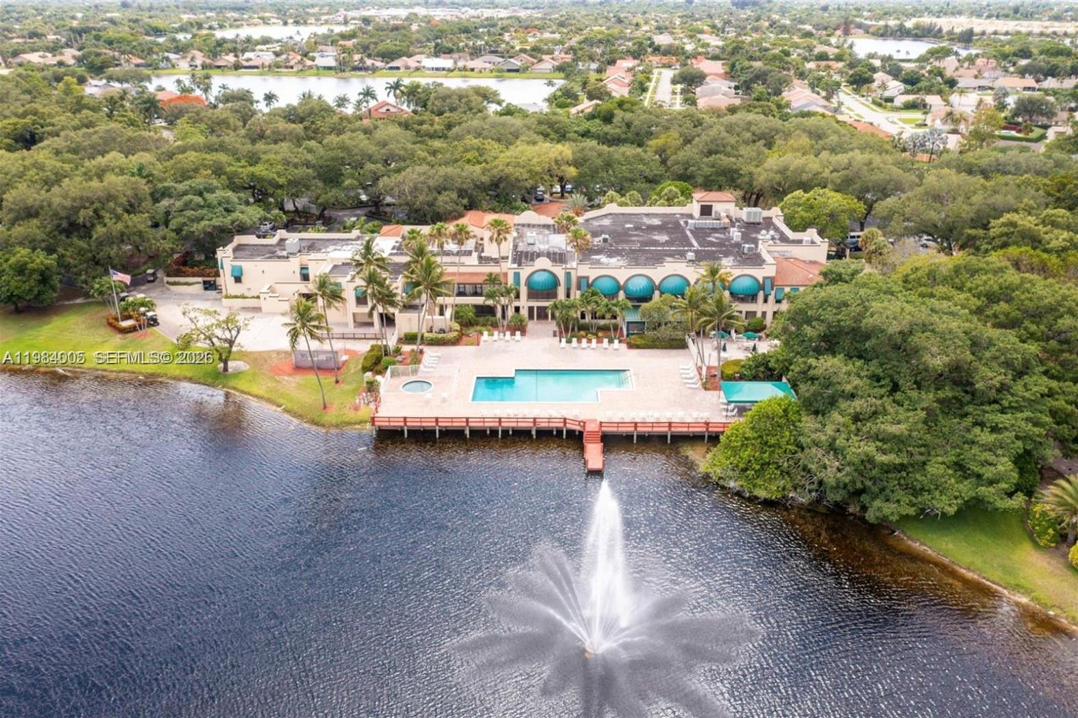 LIVE OAK CONDO FIVE - Residential