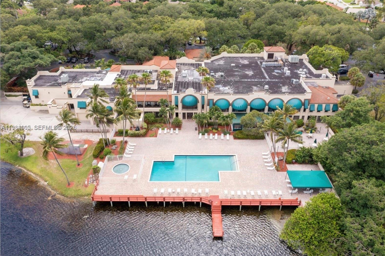 LIVE OAK CONDO FIVE - Residential