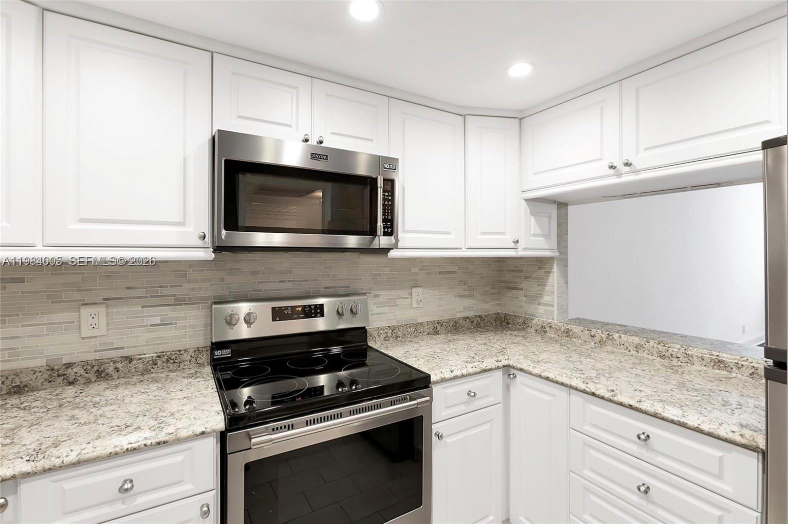 LIVE OAK CONDO FIVE - Residential