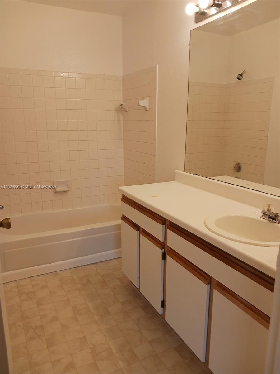 SAILBOAT POINTE CONDO - Residential Lease
