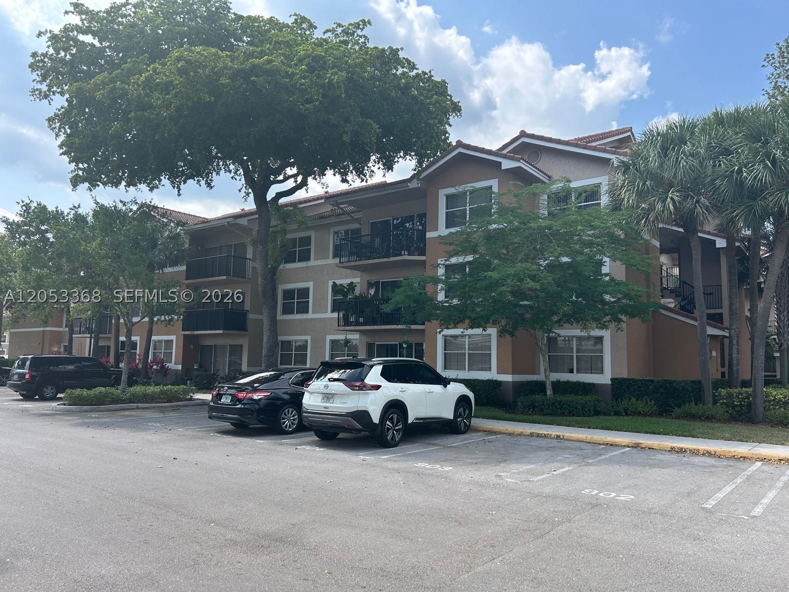 EDGEWATER CONDO - Residential