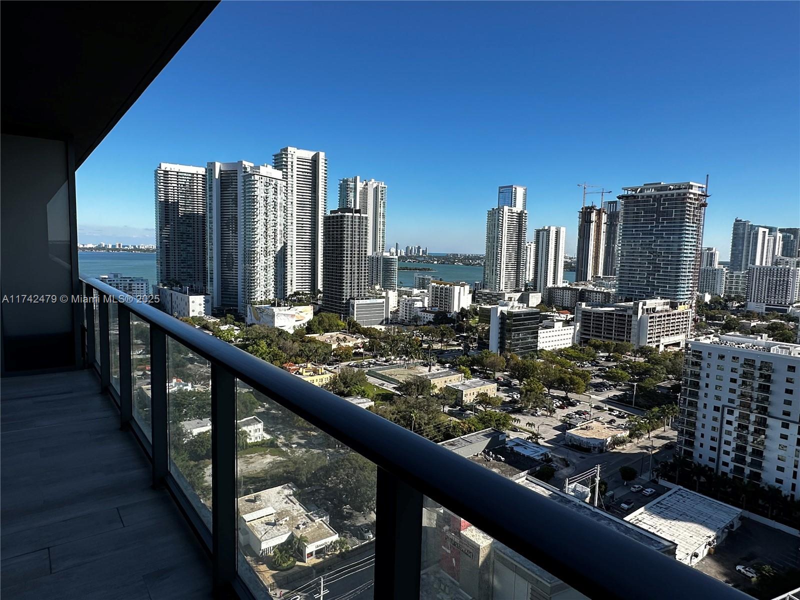 3401 MIDTOWN CONDO - Residential