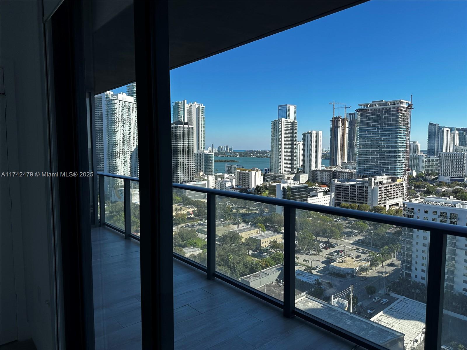 3401 MIDTOWN CONDO - Residential