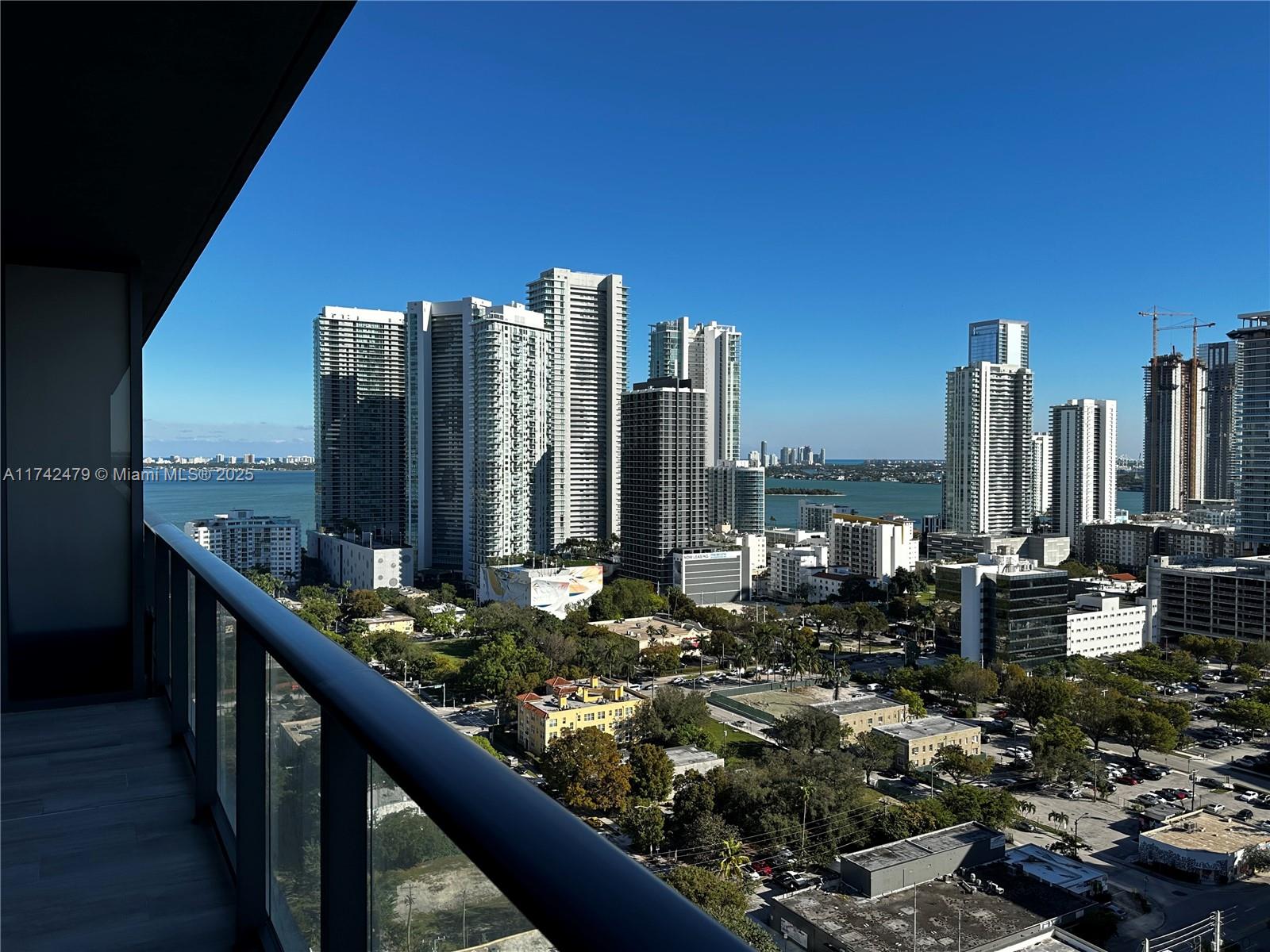 3401 MIDTOWN CONDO - Residential