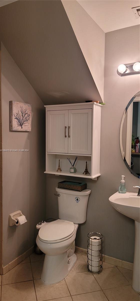 LAKES BY THE BAY GEE - Residential