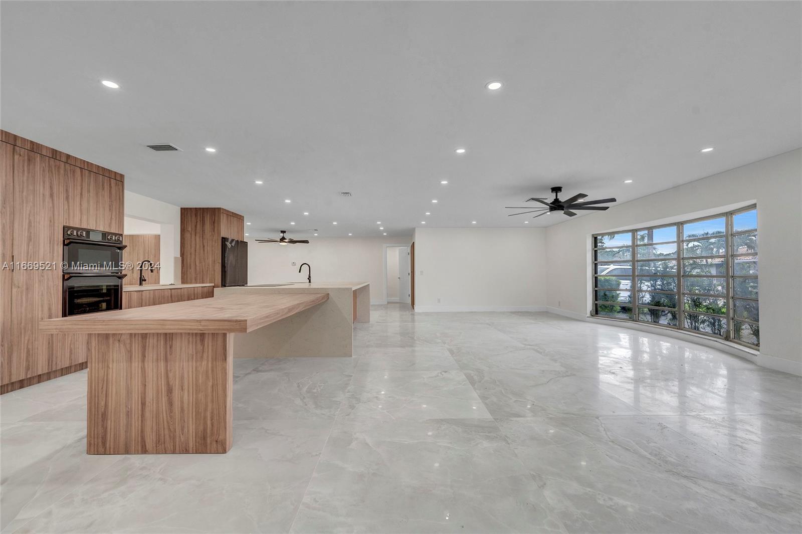 HOLLYWOOD HILLS NORTH SEC - Residential