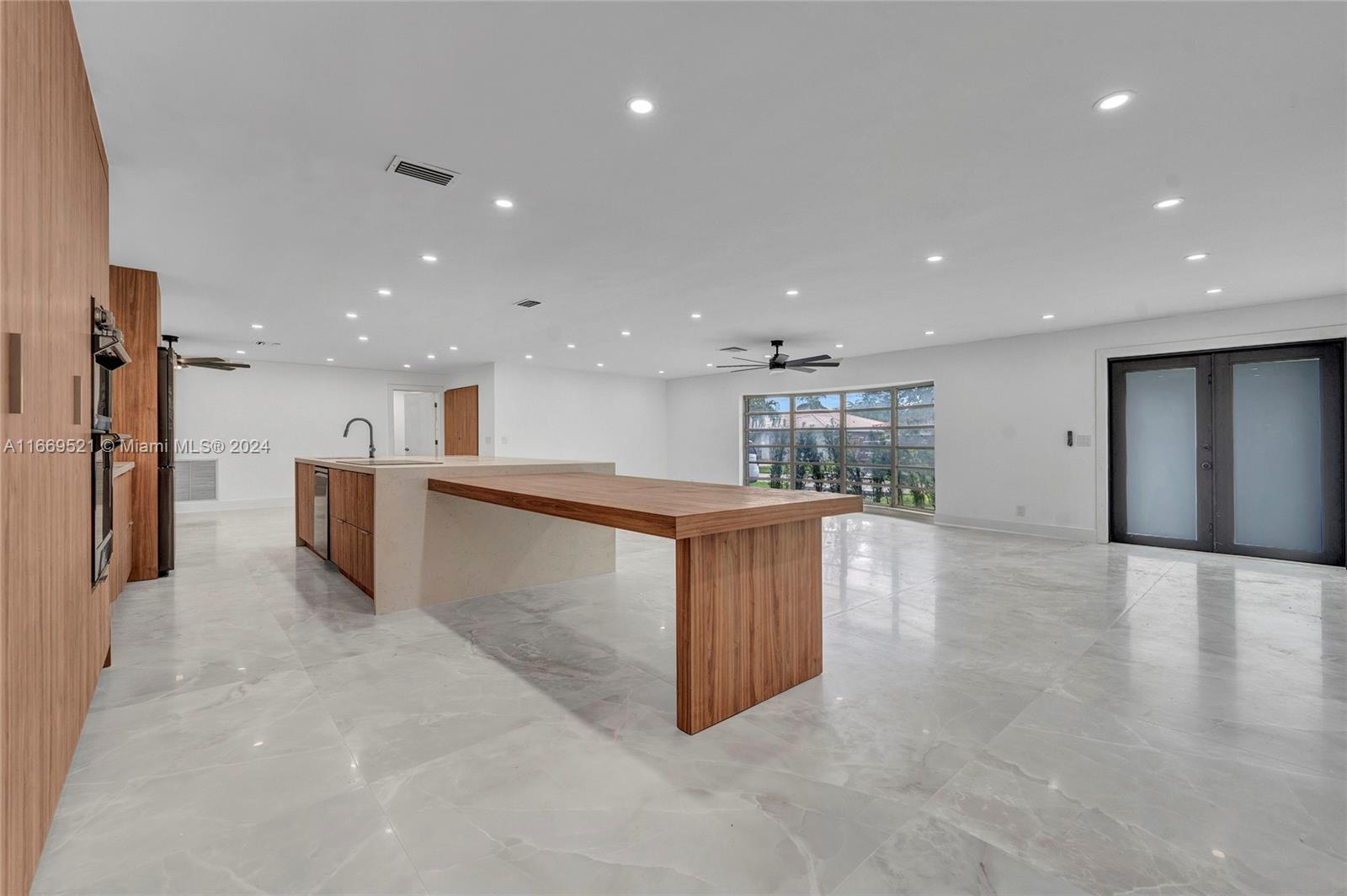 HOLLYWOOD HILLS NORTH SEC - Residential