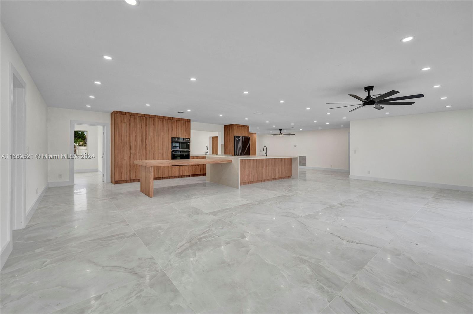 HOLLYWOOD HILLS NORTH SEC - Residential