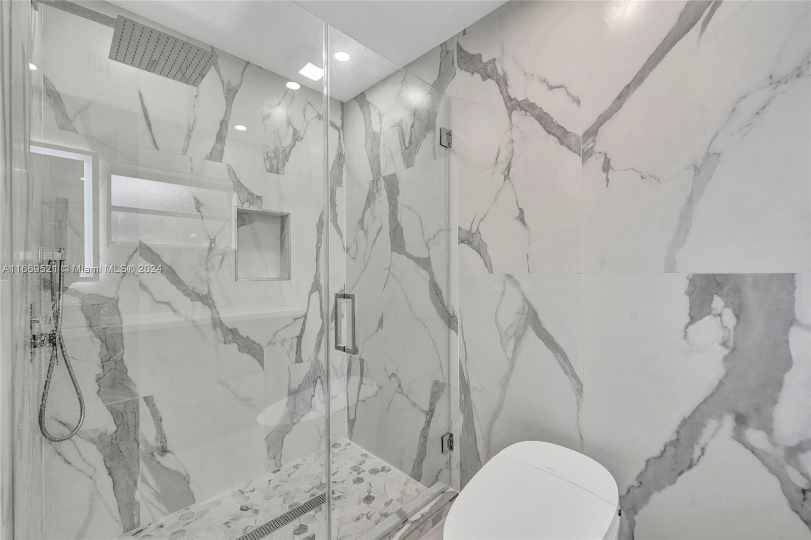 HOLLYWOOD HILLS NORTH SEC - Residential