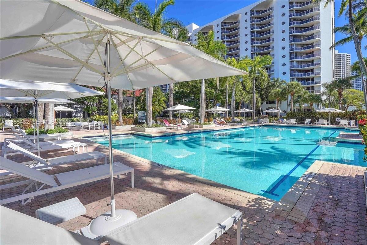 PORTSVIEW @ THE WATERWAYS - Residential