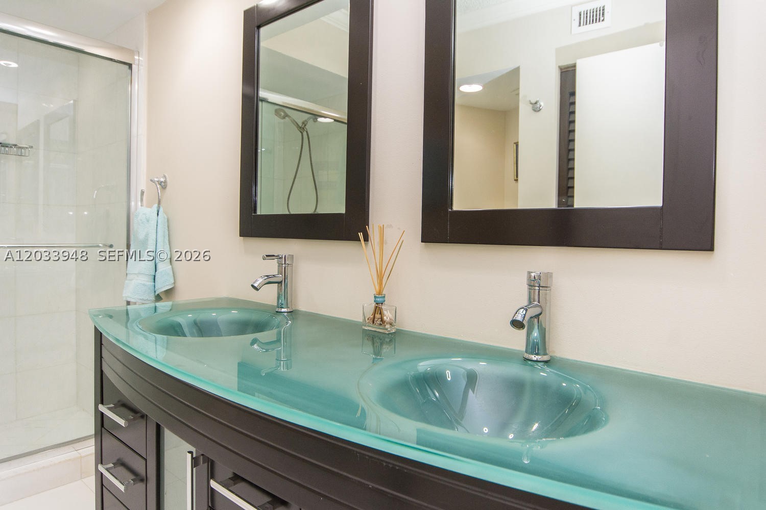 MYSTIC POINTE CONDO NO TH - Residential