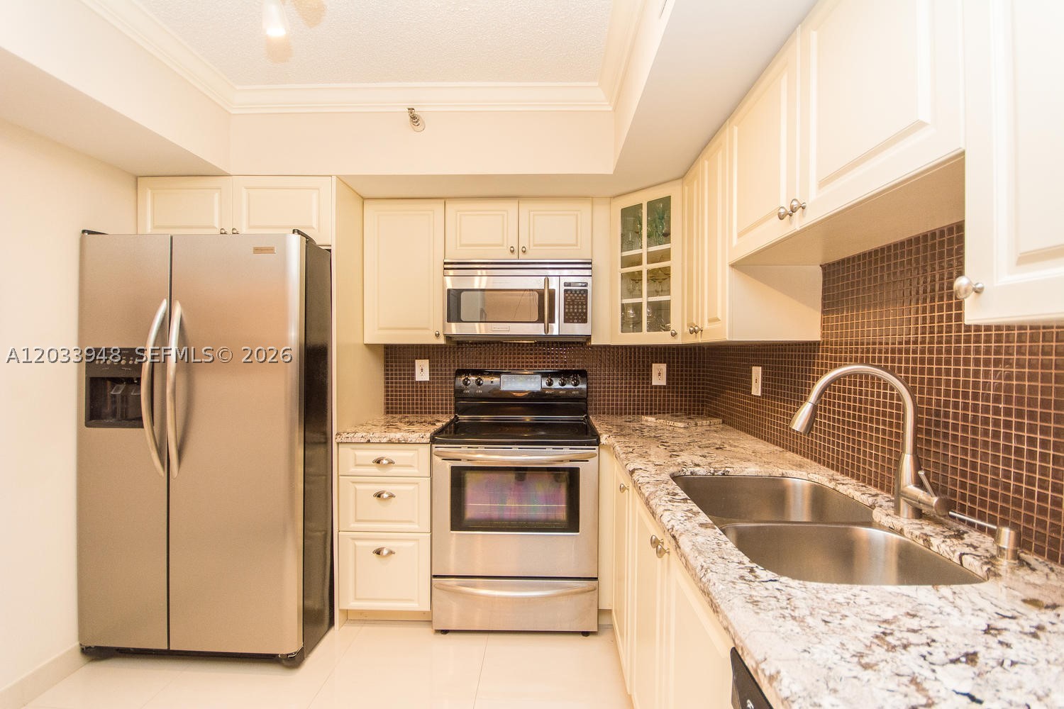 MYSTIC POINTE CONDO NO TH - Residential