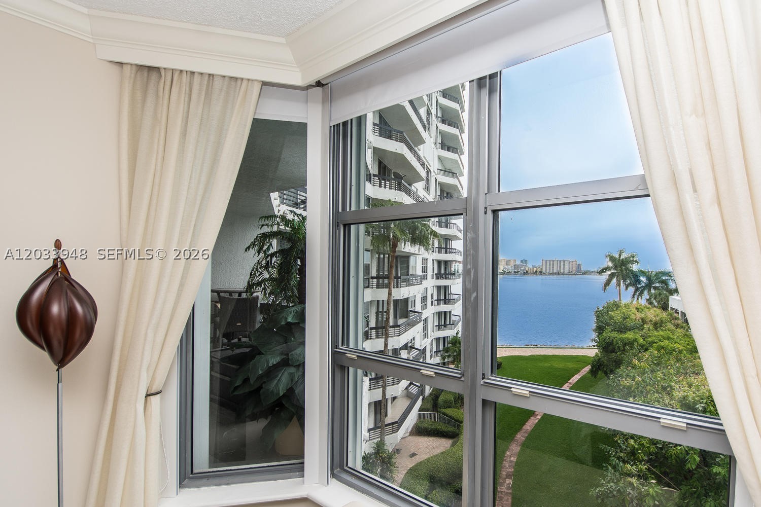 MYSTIC POINTE CONDO NO TH - Residential