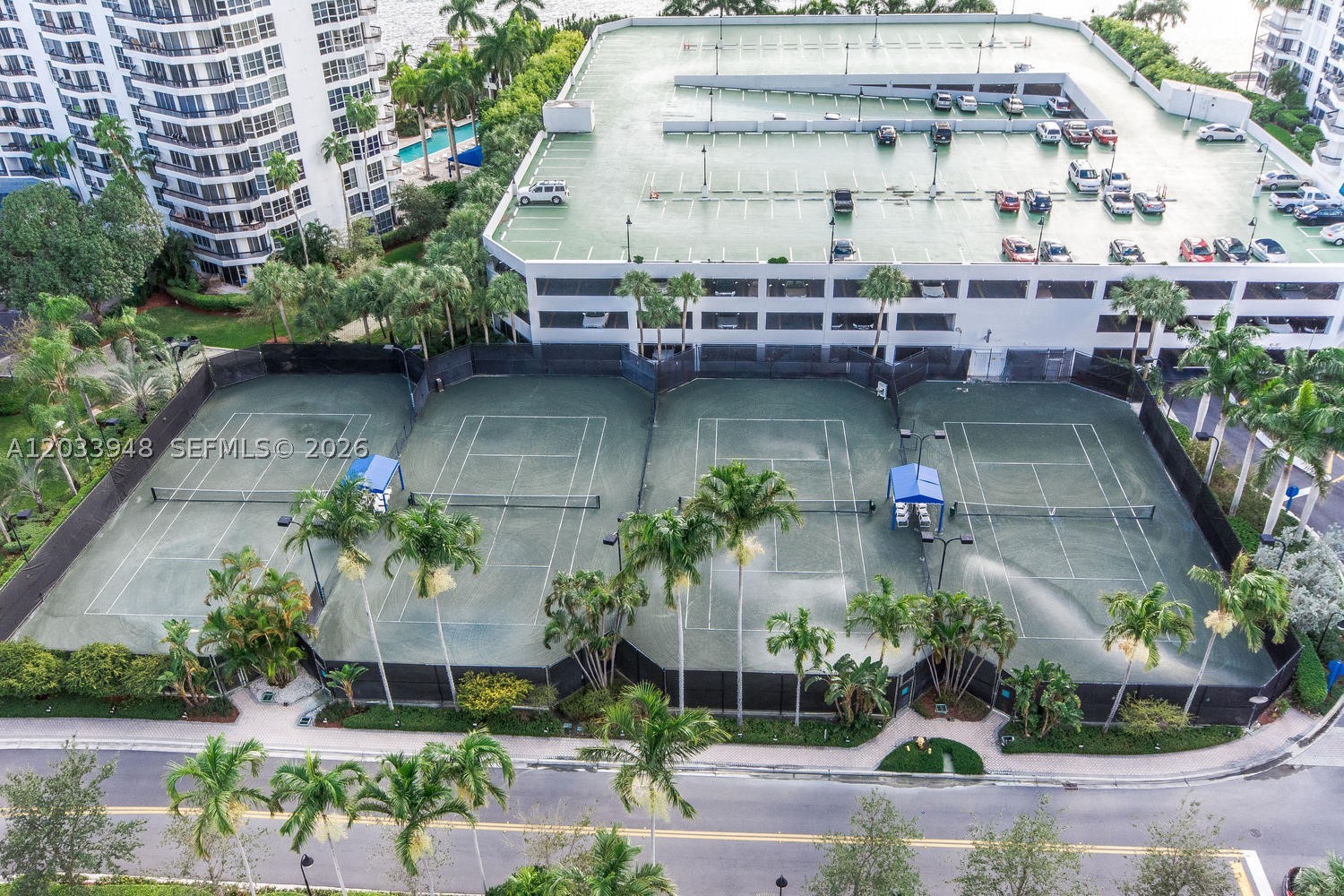 MYSTIC POINTE CONDO NO TH - Residential