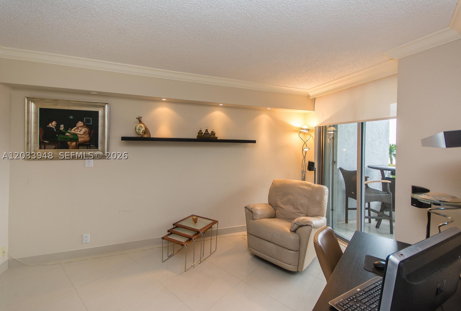 MYSTIC POINTE CONDO NO TH - Residential