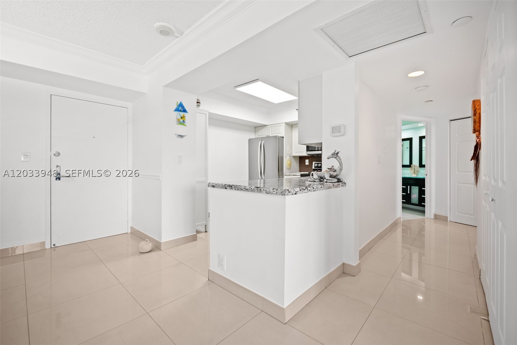 THIS LUXURY UNIT IS ONE OF A KIND FULLY UPGRADED WITH PORCELAIN FLOORS GRANITE KITCHEN STAINLESS STEEL APPLIANCES ALL NEW BATHROOMS.. A MUST SEE TO BELIEVE 5 Star Bldg: security at gate and at lobby, Modern Gym, 7 Tennis courts, Pickell ball Basketball, Child playground, Restaurant, Beauty Salon, Marina & more. Close to Aventura Mall! SHORT WALKING DISTANCE to House of Worship