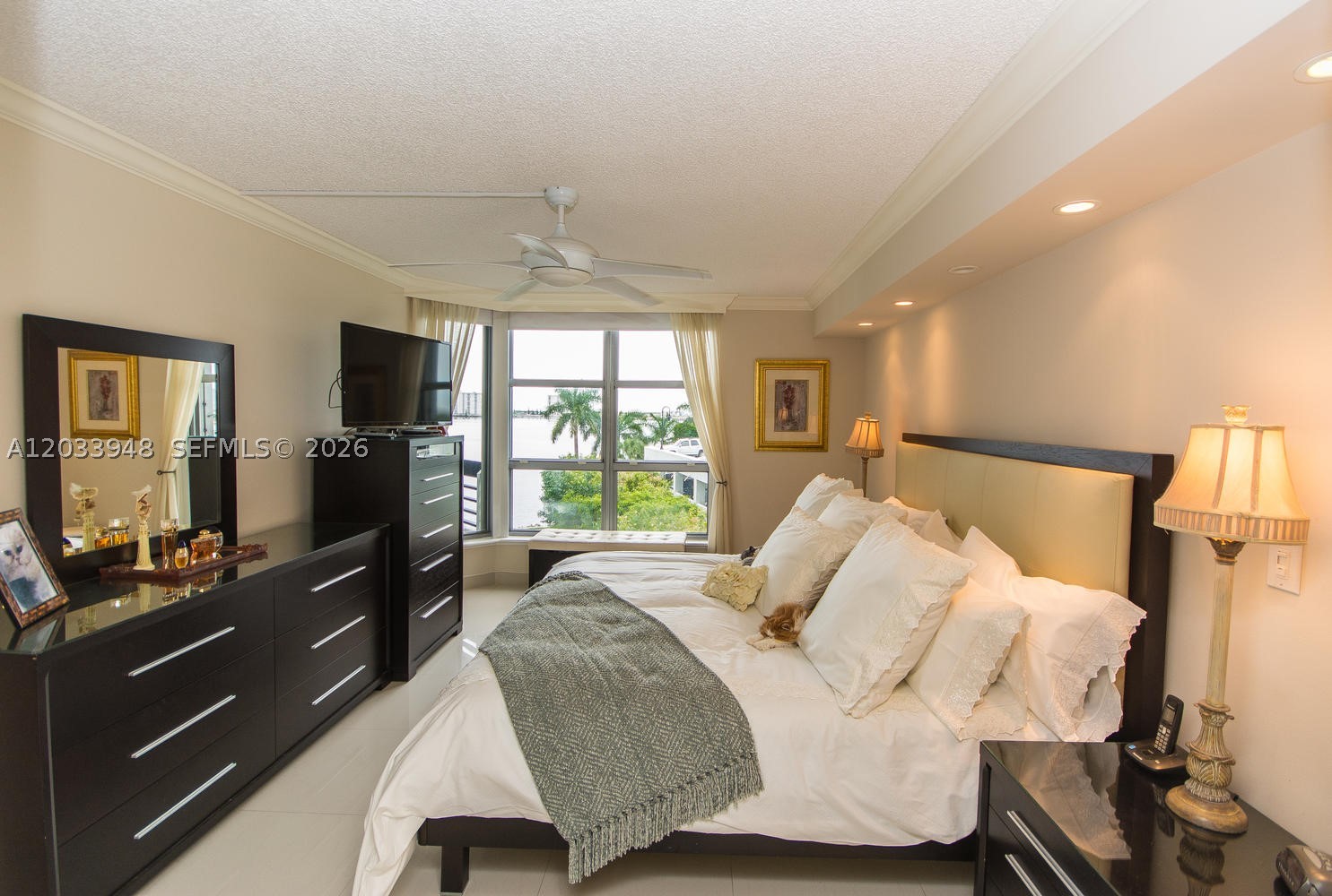 MYSTIC POINTE CONDO NO TH - Residential