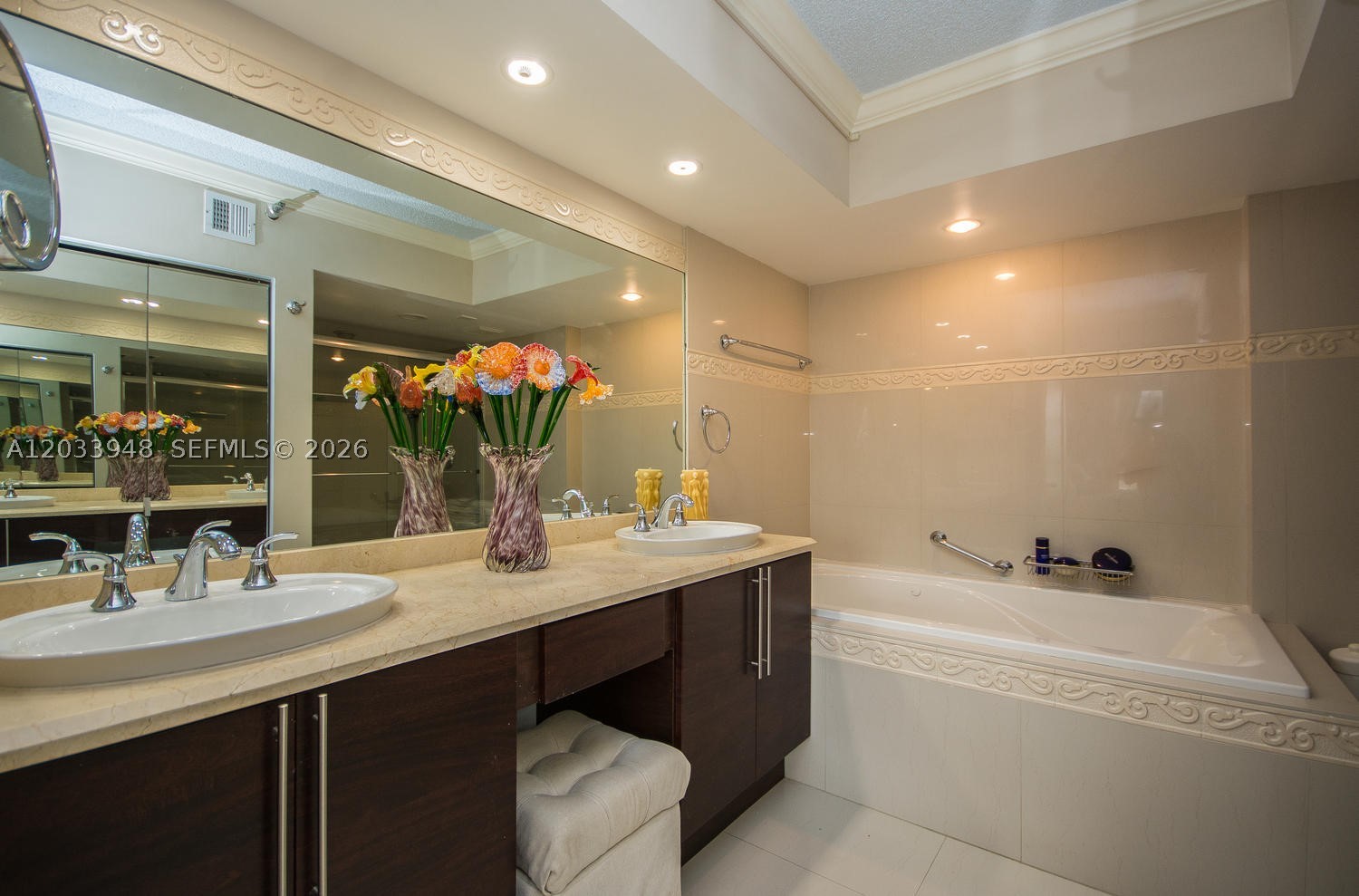 MYSTIC POINTE CONDO NO TH - Residential