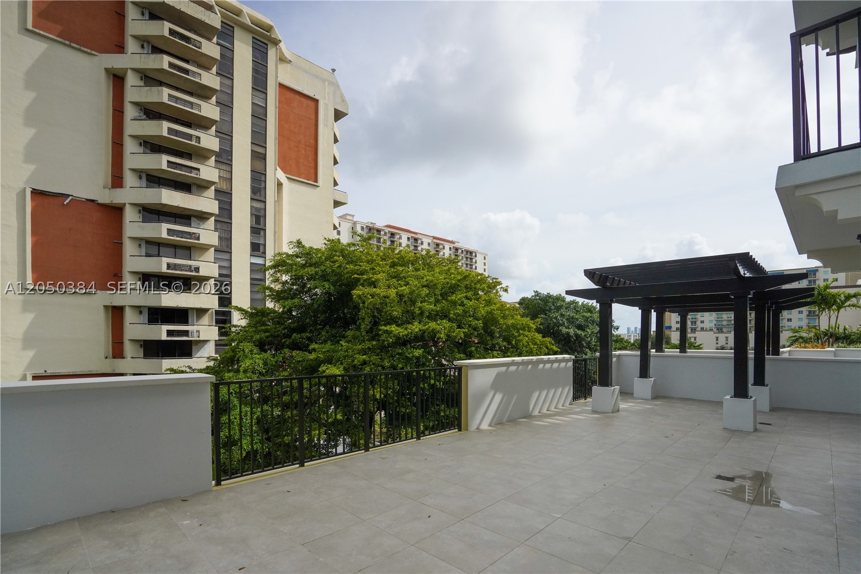 C GAB DOUGLAS SEC - Residential Lease