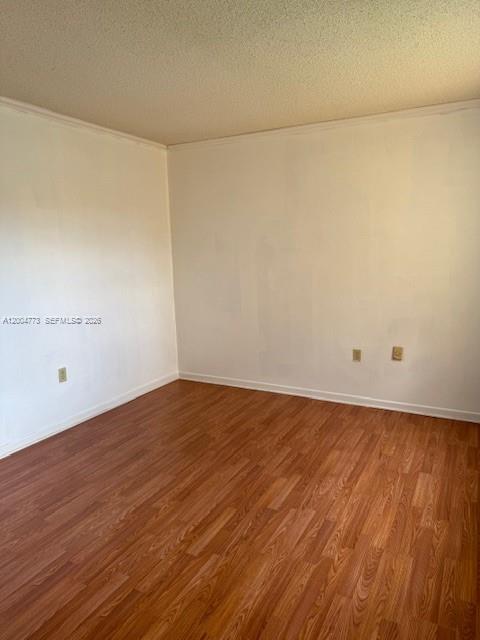 SOUTH WINDS CONDO - Residential
