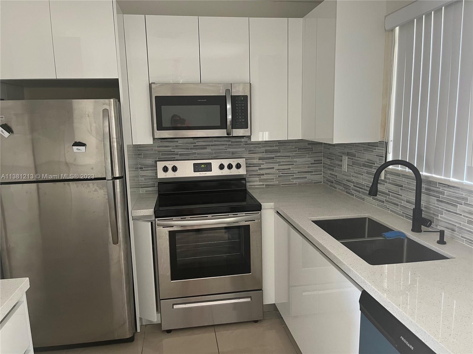 CORONET VILLAGE CONDOMINI - Residential Lease