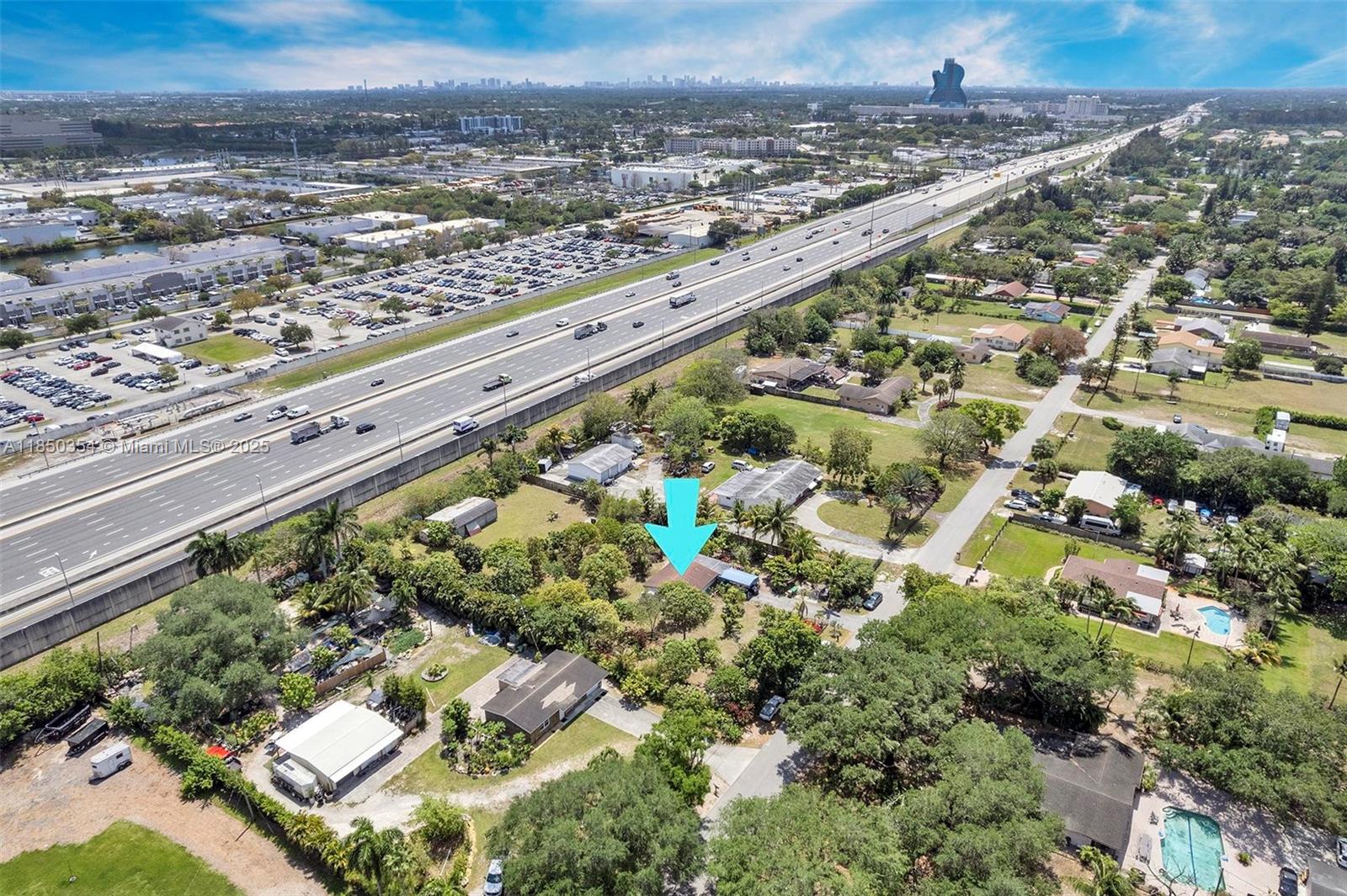 LAUDERDALE LITTLE RANCHES - Residential Lease