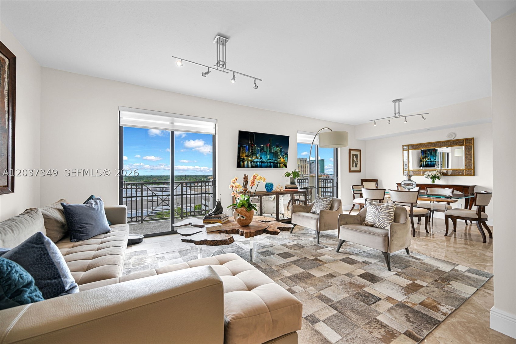 COLONNADE AT DADELAND SE - Residential