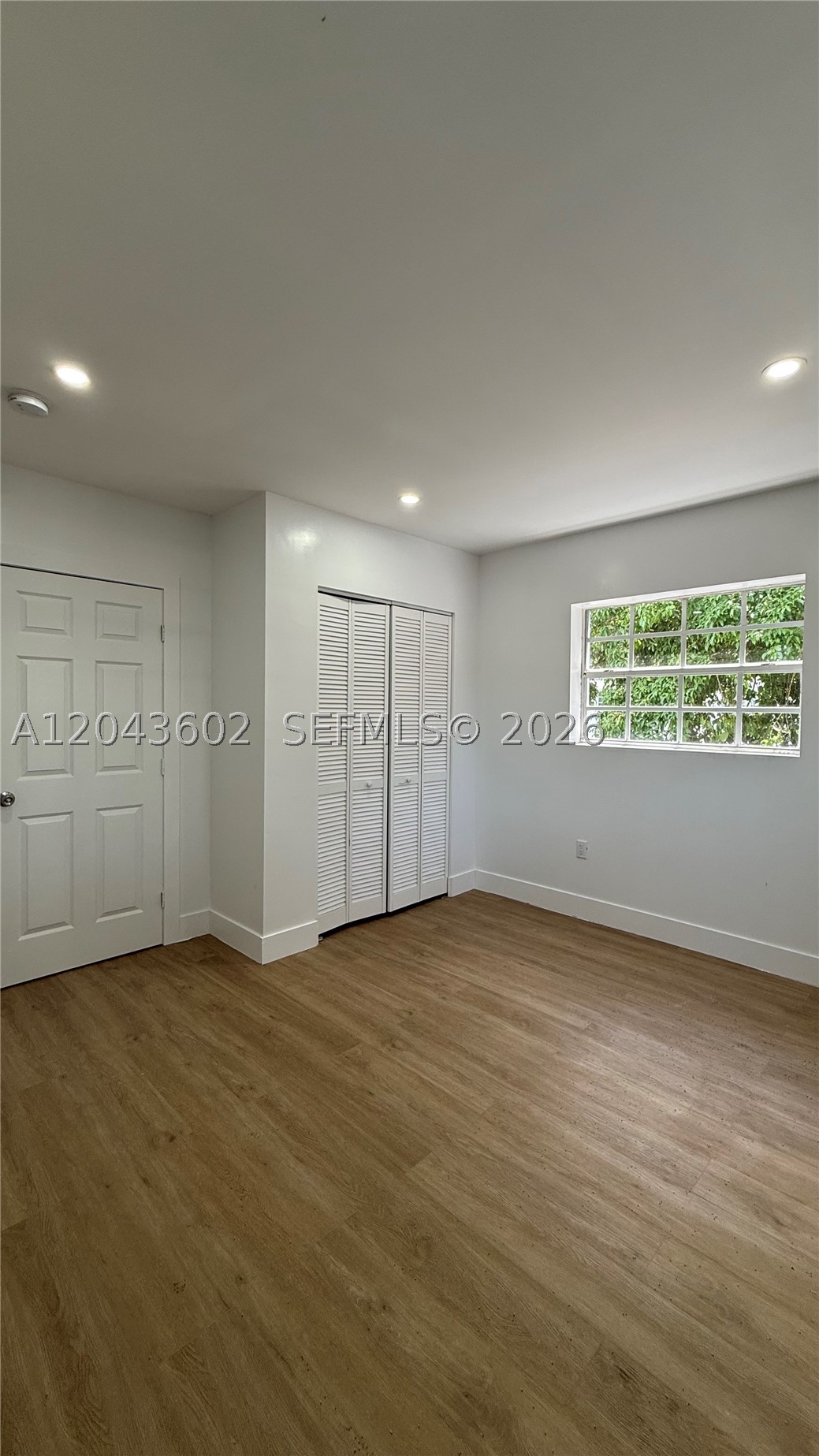 LAWRENCE ESTATE EAST ADDN - Residential Lease