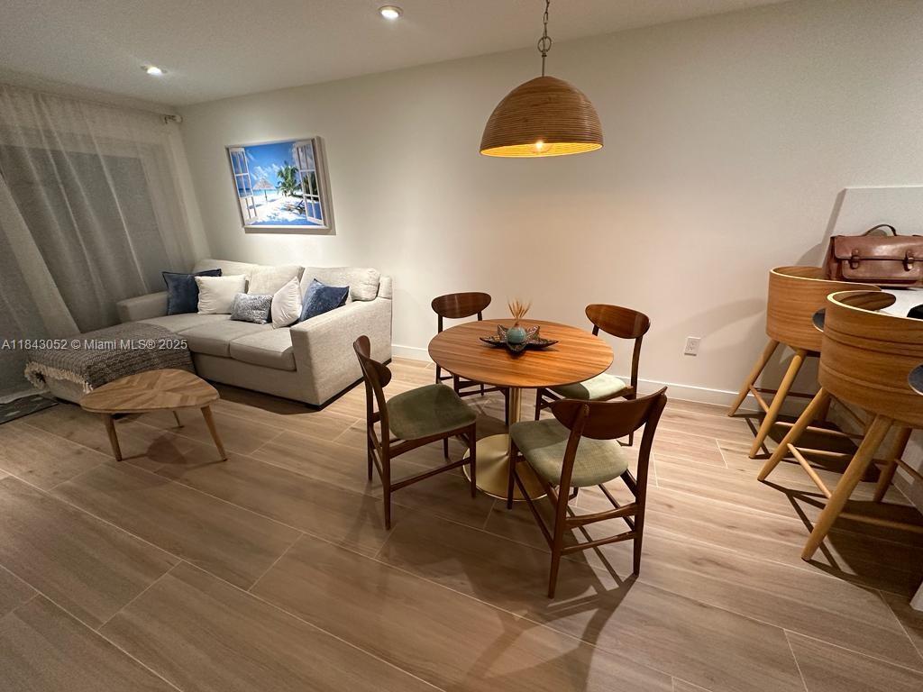 PARK TERRACE CLUB CONDOMIN - Residential
