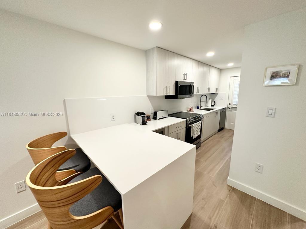 PARK TERRACE CLUB CONDOMIN - Residential