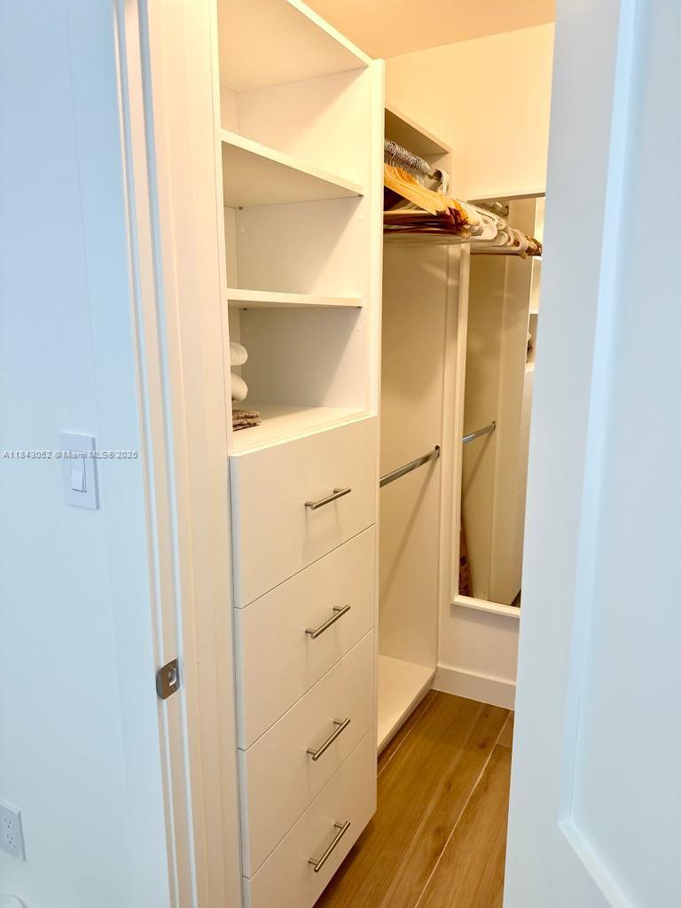 PARK TERRACE CLUB CONDOMIN - Residential
