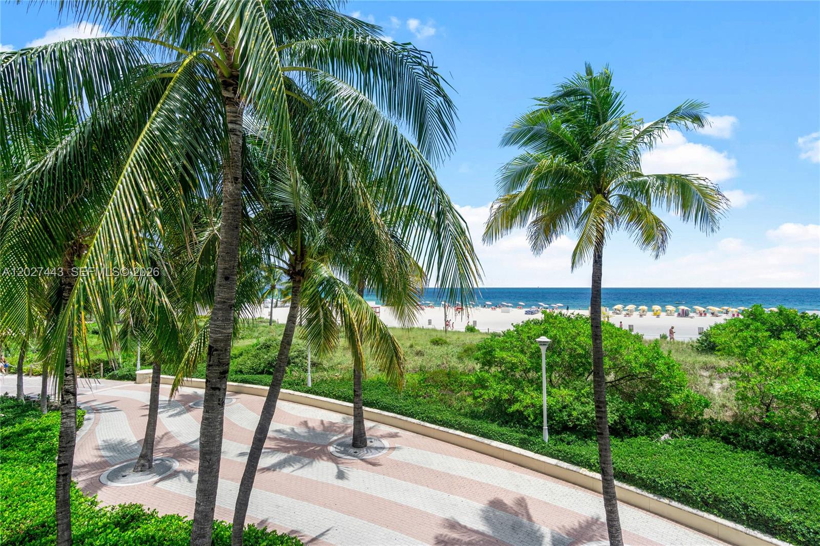THE DECOPLAGE CONDO - Residential Lease