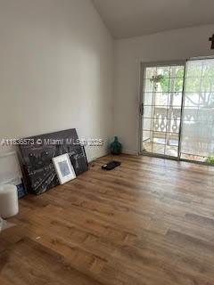 Mahogany Key Condo 03 - Residential