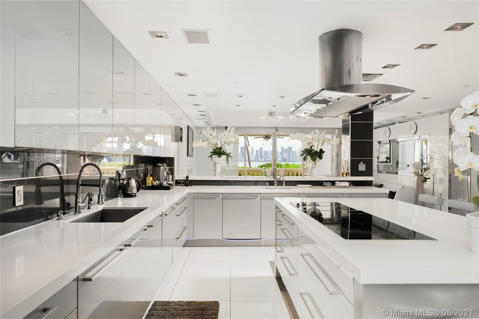 BAYVIEW FISHER ISL NO TWO - Residential