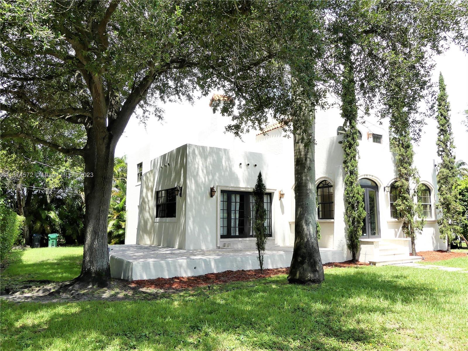 CORAL WAY HEIGHTS - Residential Lease