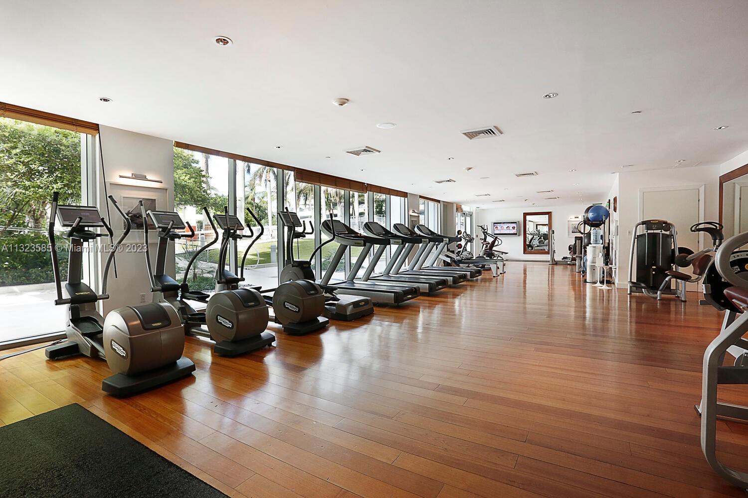 GROVENOR HOUSE CONDO - Residential