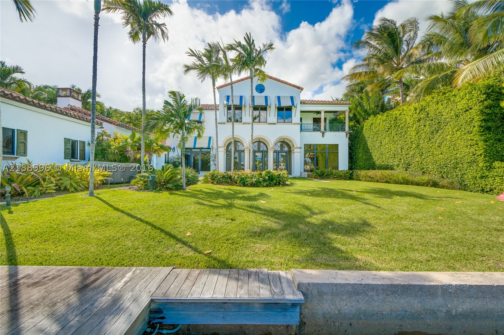 SAN MARINO ISLAND - Residential