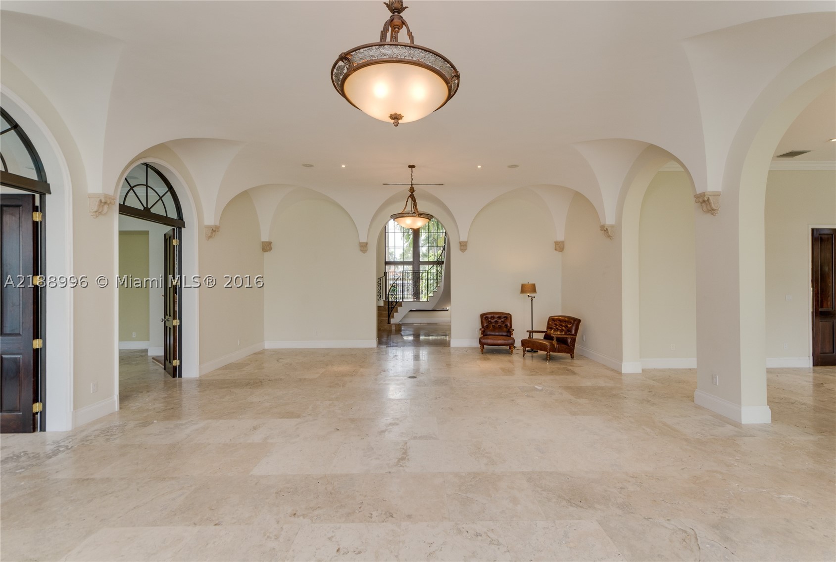 SAN MARINO ISLAND - Residential