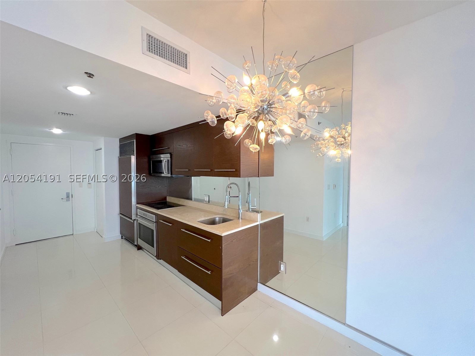 ICON BRICKELL - Residential