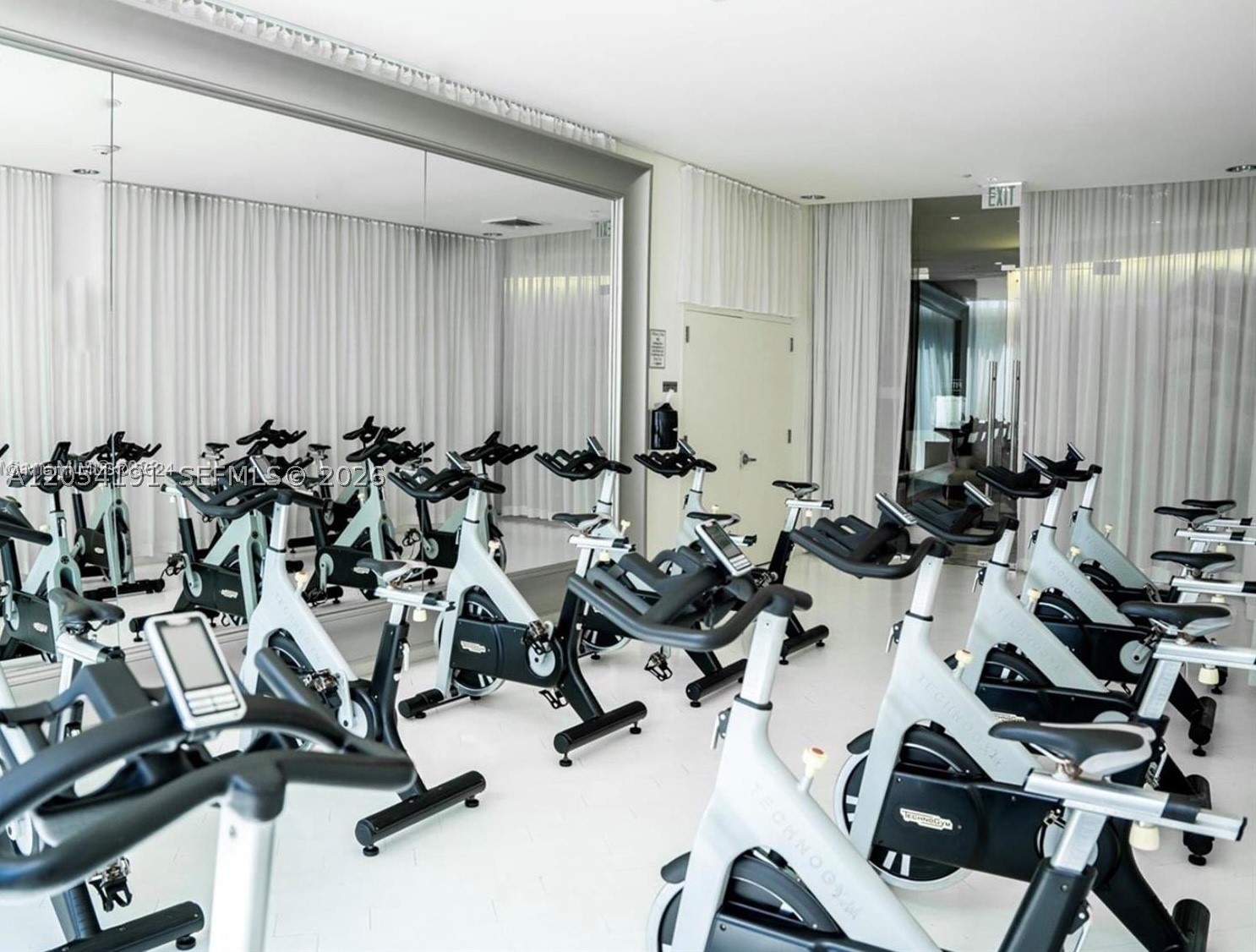 ICON BRICKELL - Residential