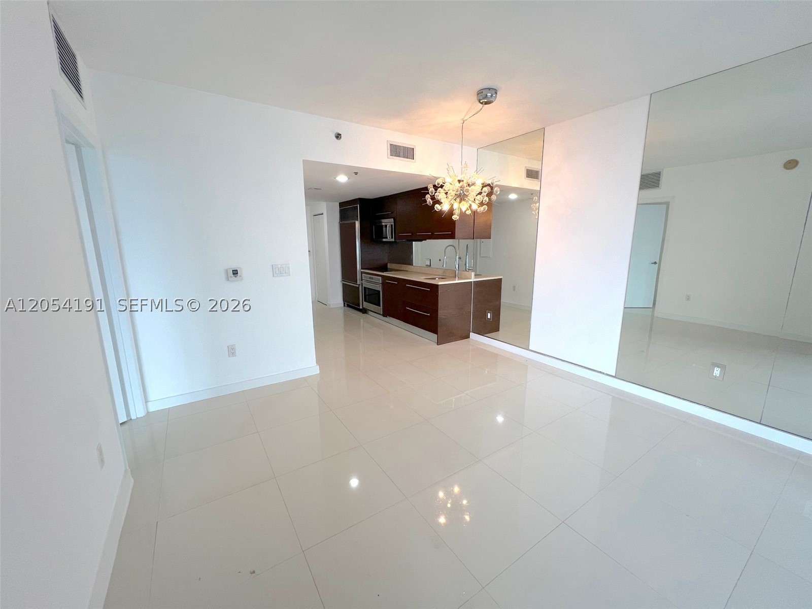 ICON BRICKELL - Residential