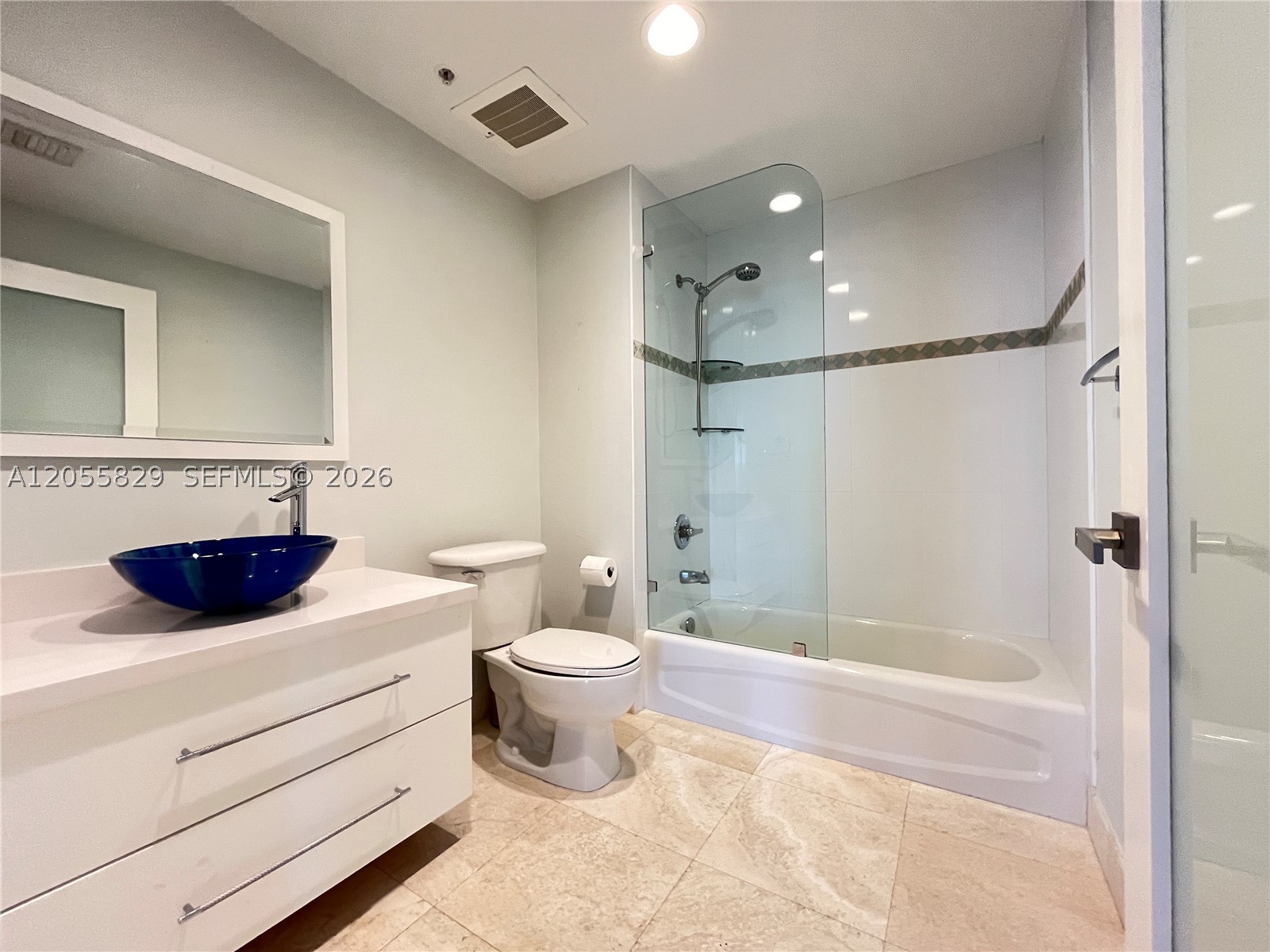 TEN ARAGON CONDO - Residential Lease