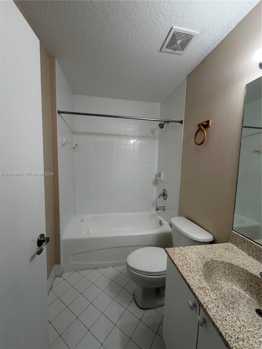 COVE AT BRIAR BAY CONDO - Residential