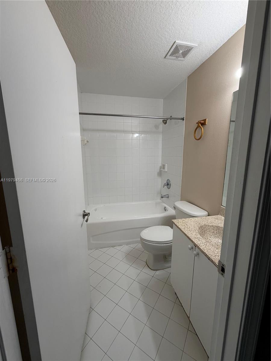 COVE AT BRIAR BAY CONDO - Residential